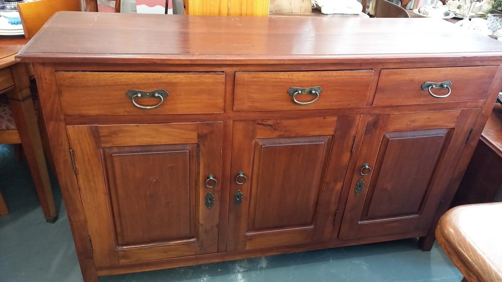 The main image for this shop item