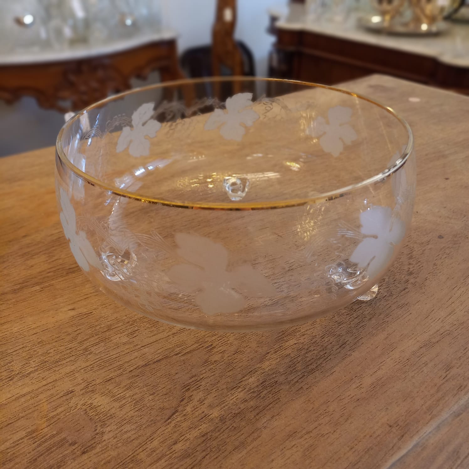 The main photo for Vintage etched bowl